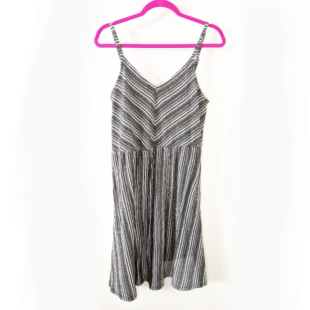 Universal Thread Striped Knit Dress